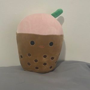 Bernice 8” boba squishmallow